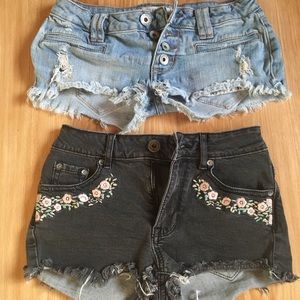 00 Bullhead Bundle 2 pairs shorts